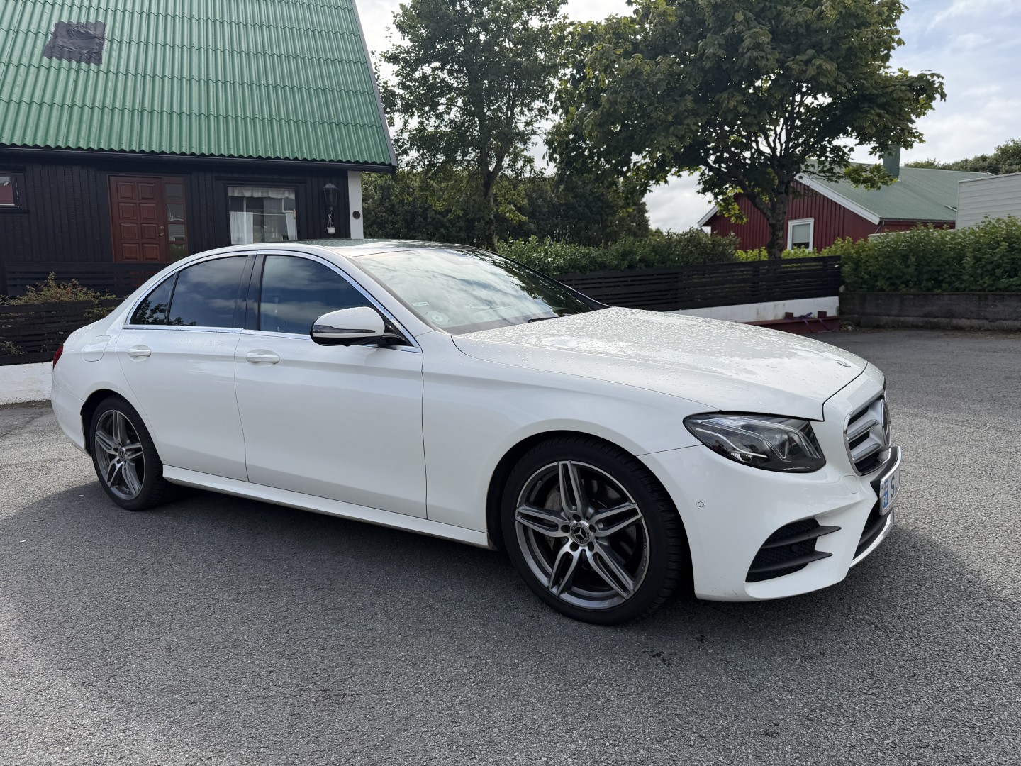 Mercedes-Benz E 220
